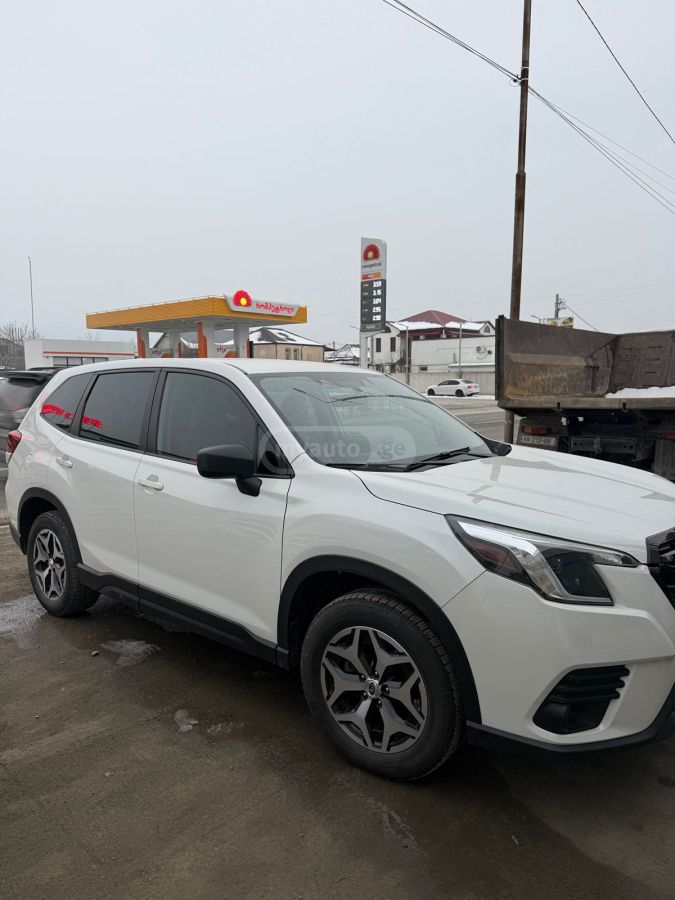 Subaru Forester 2022 — photo 2