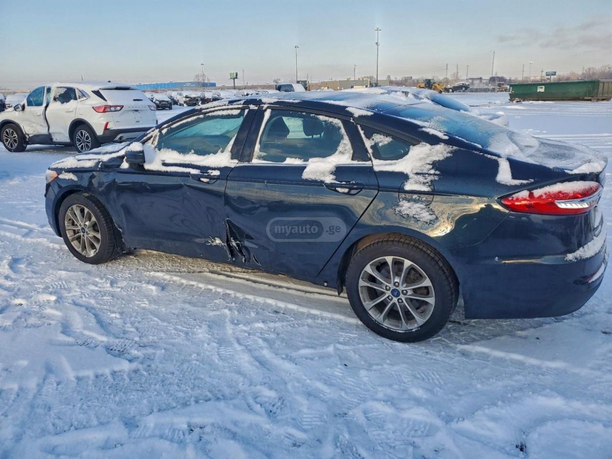 Ford Fusion 2020 — photo 2