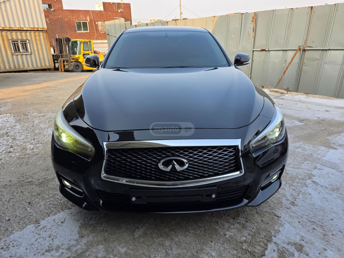 Infiniti Q 50
