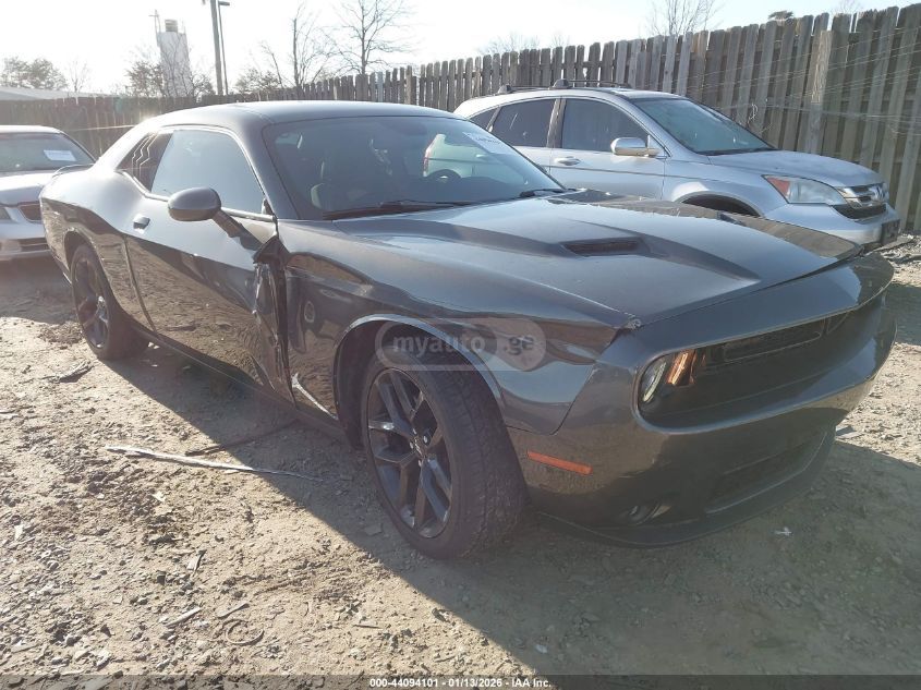 Dodge Challenger 2020 — photo 2