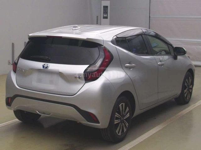 Toyota Aqua 2022 — photo 2