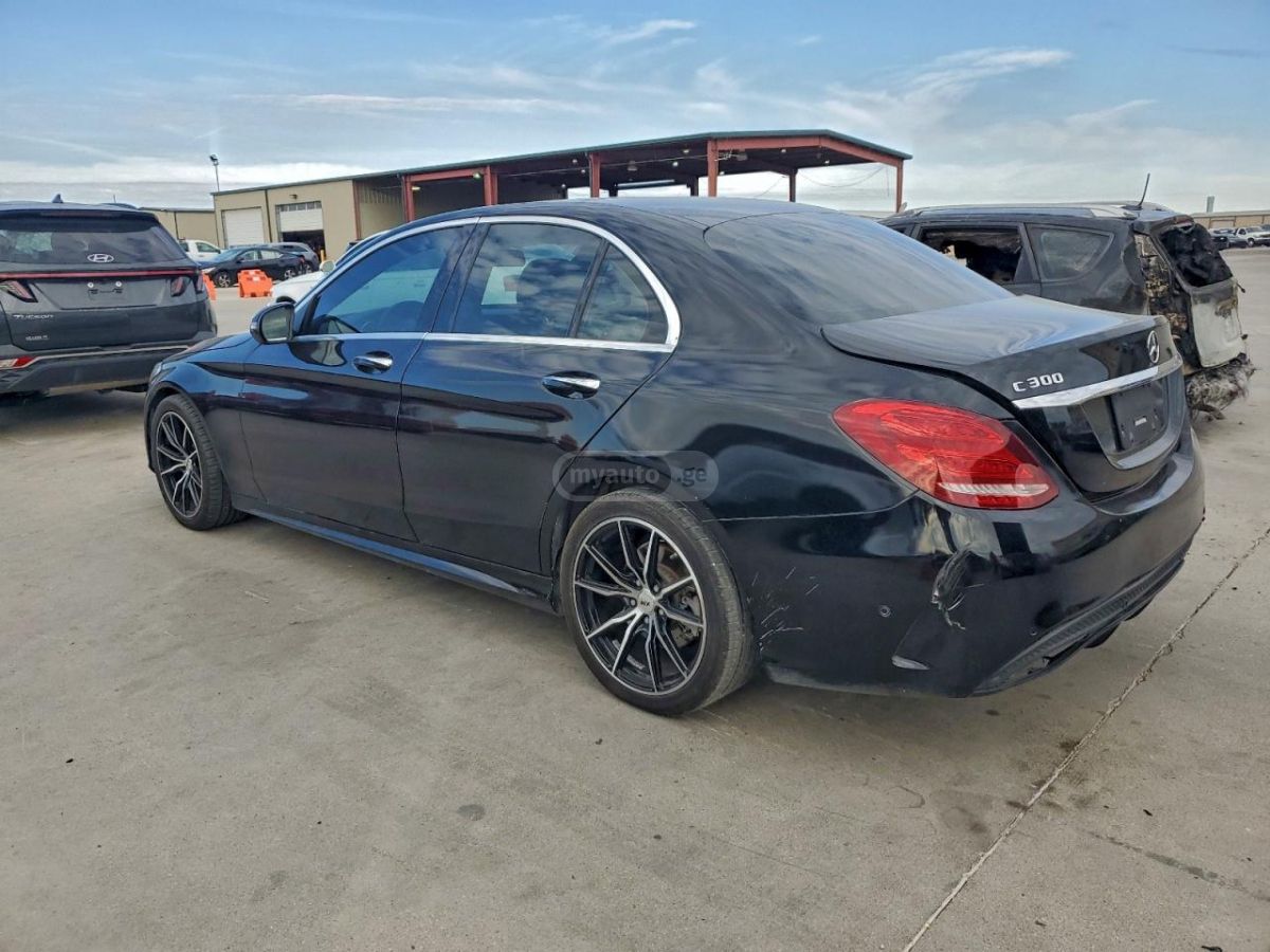 Mercedes-Benz C 30 AMG 2017 — photo 2