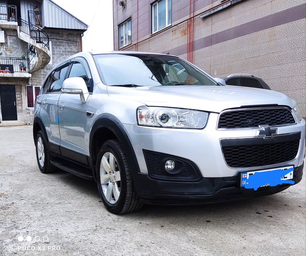 Chevrolet Captiva 2015 — photo 2