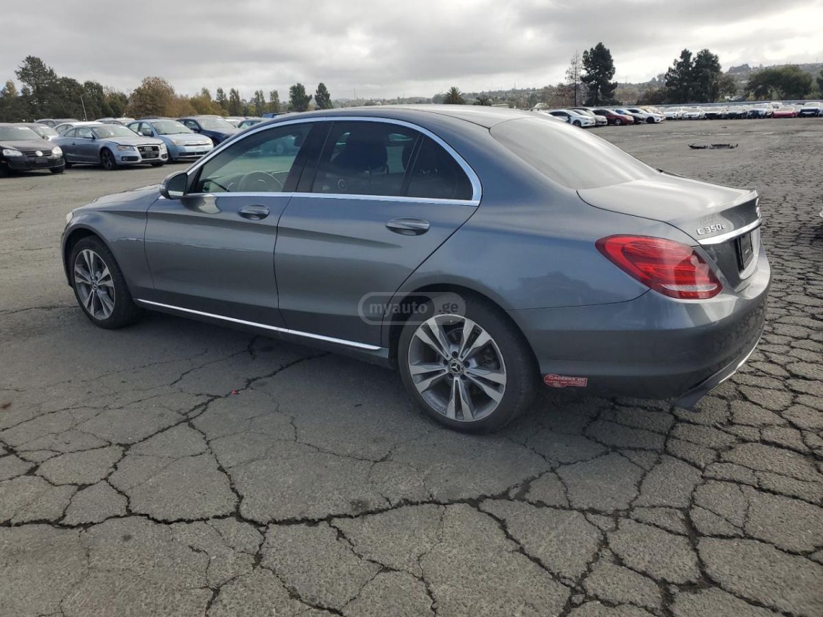 Mercedes-Benz C 30 AMG 2018 — photo 2