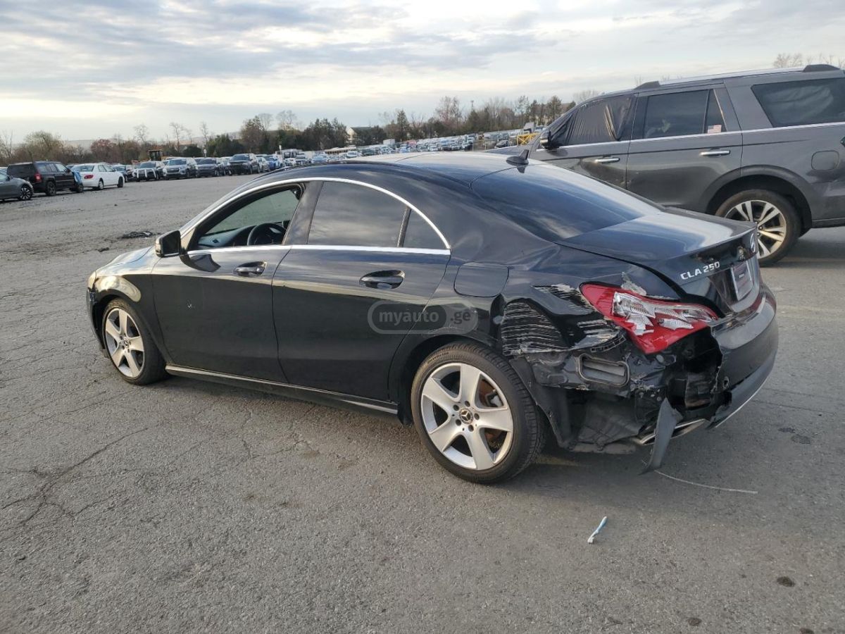 Mercedes-Benz CLA 250 2019 — photo 2