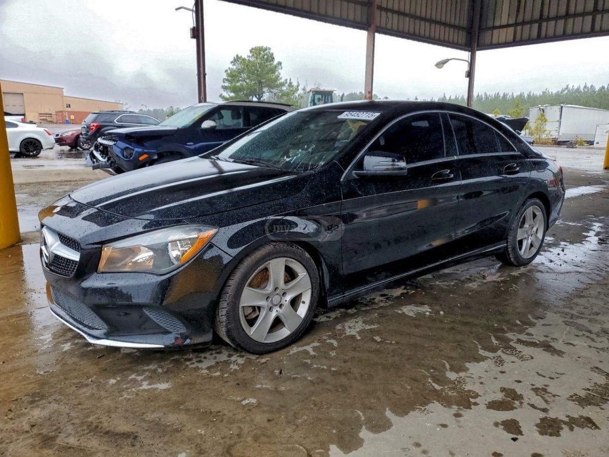 Mercedes-Benz CLA 250
