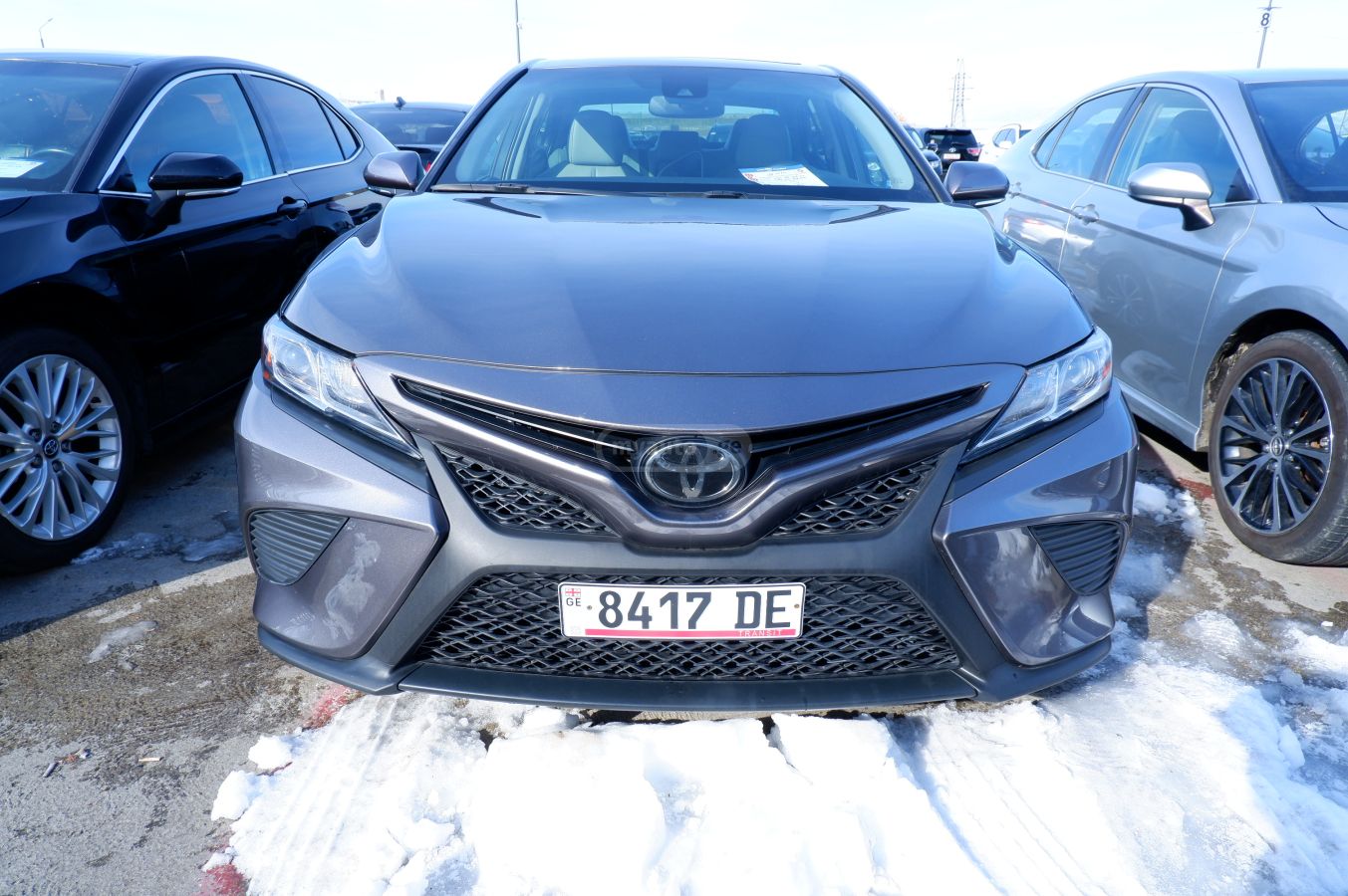Toyota Camry 2019 — photo 2
