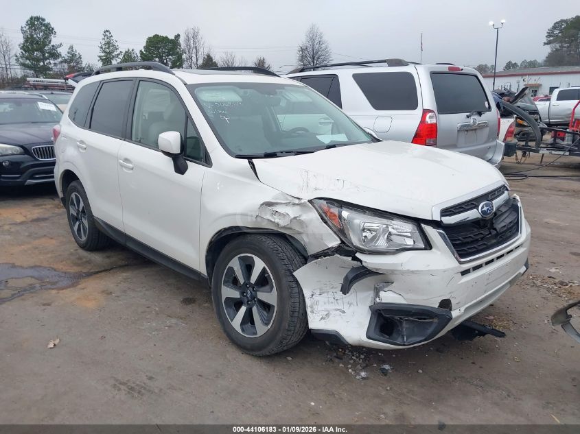 Subaru Forester 2017 — photo 2