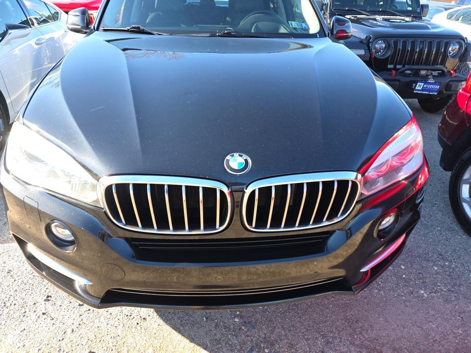 BMW X5 2016 — photo 2