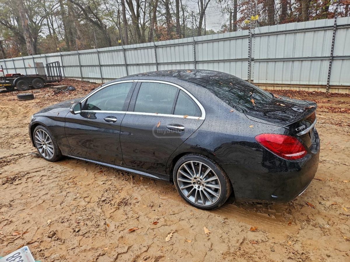 Mercedes-Benz C 30 AMG 2018 — photo 2
