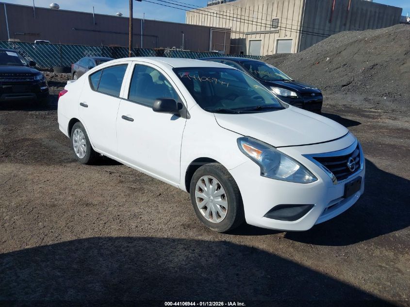 Nissan Versa 2015 — photo 2