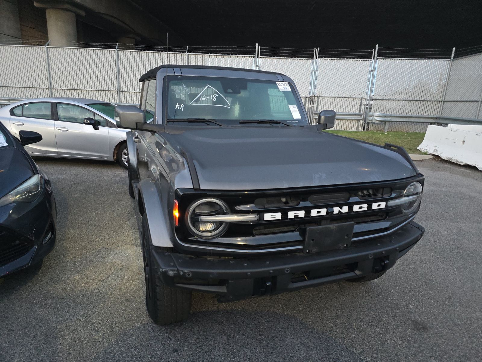Ford Bronco 2021 — photo 2