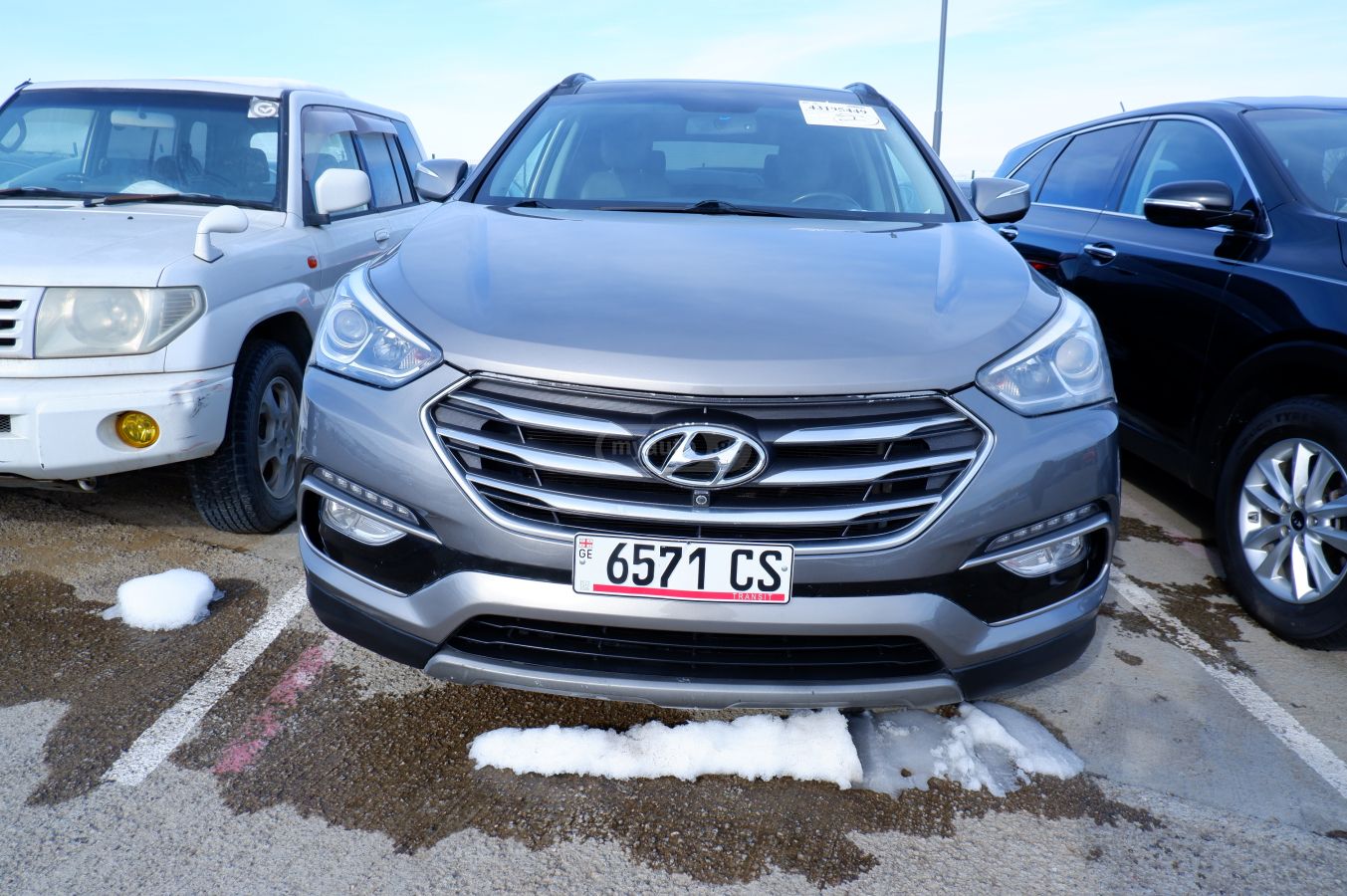 Hyundai Santa Fe 2017 — photo 2