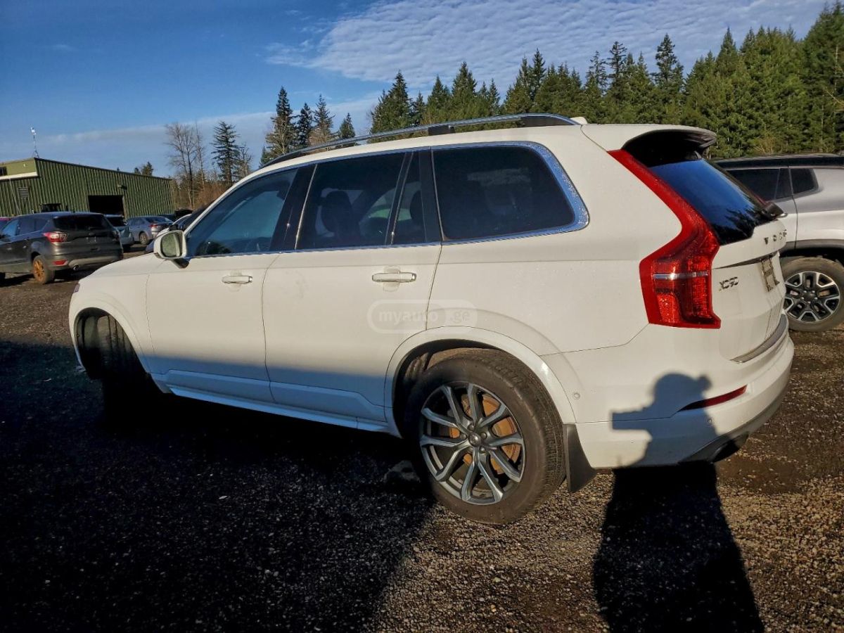 Volvo XC90 2017 — photo 2