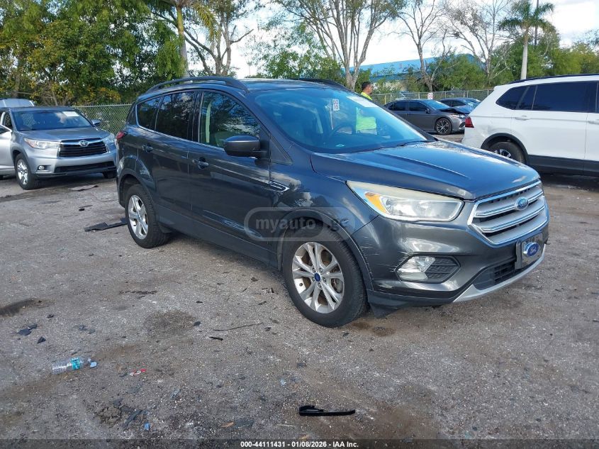 Ford Escape 2018 — photo 2
