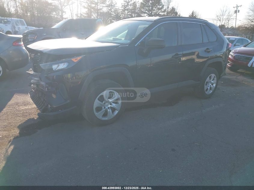 Toyota RAV 4 2020 — photo 2