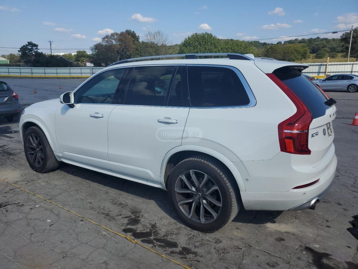 Volvo XC90 2019 — photo 2