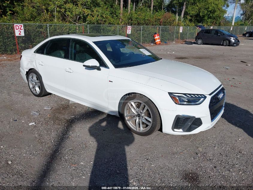 Audi A4 2022 — photo 2