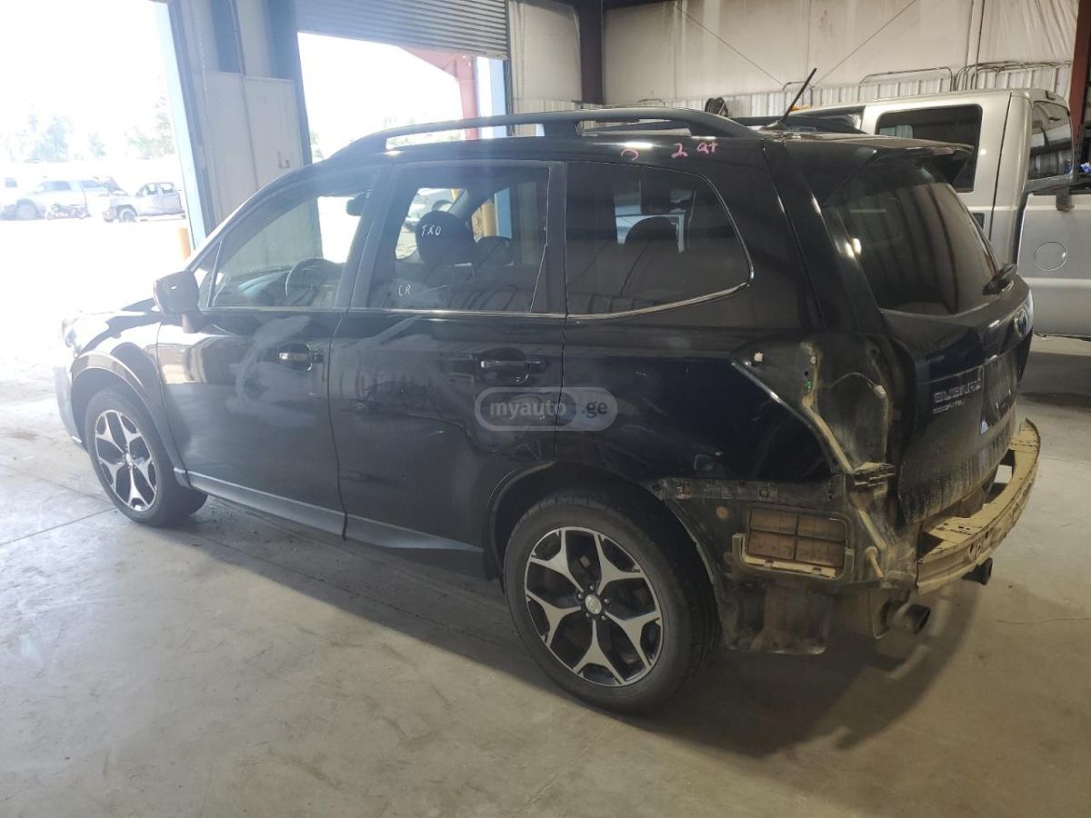 Subaru Forester 2014 — photo 2