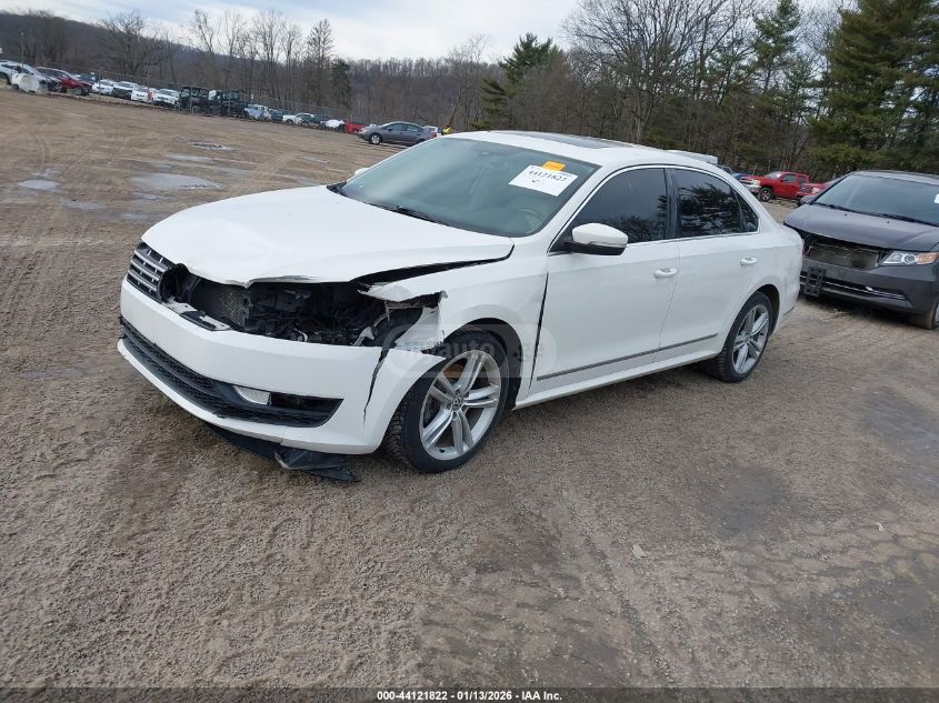 Volkswagen Passat 2014 — photo 2