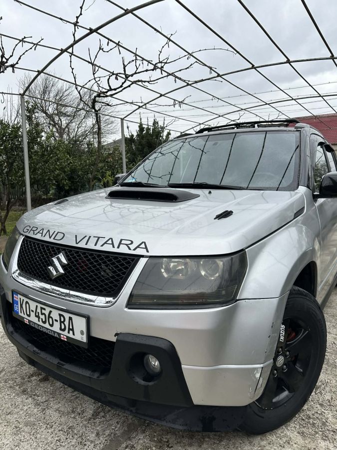 Suzuki Grand Vitara 2005 — photo 2