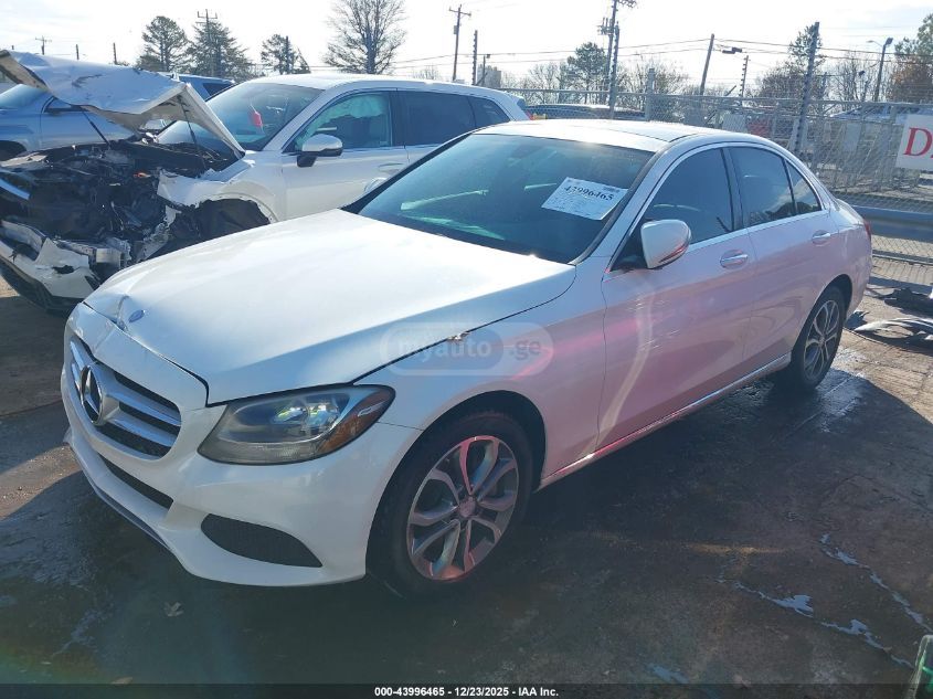 Mercedes-Benz C 300 2016 — photo 2