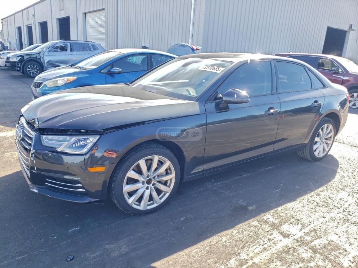 Audi A4 2017 — photo 2