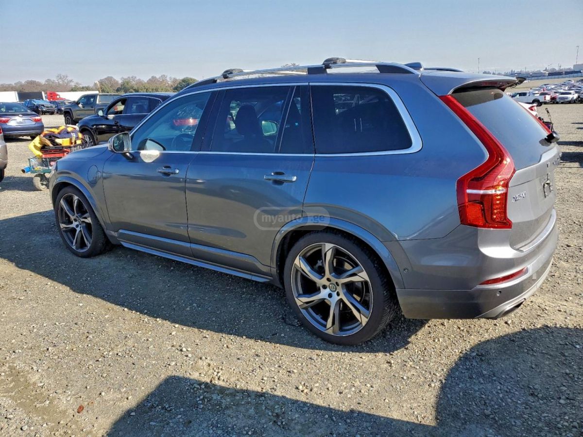 Volvo XC90 2016 — photo 2