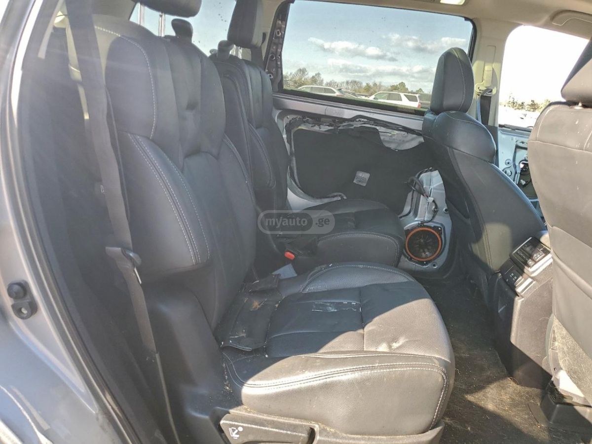 Subaru Ascent 2019 — photo 2
