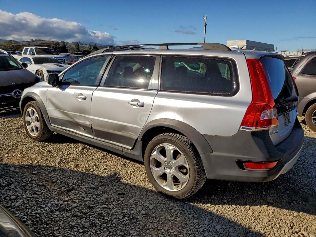 Volvo XC70 2016 — photo 2