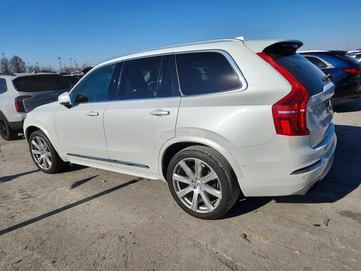 Volvo XC90 2016 — photo 2