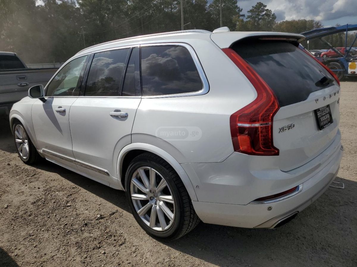Volvo XC90 2017 — photo 2