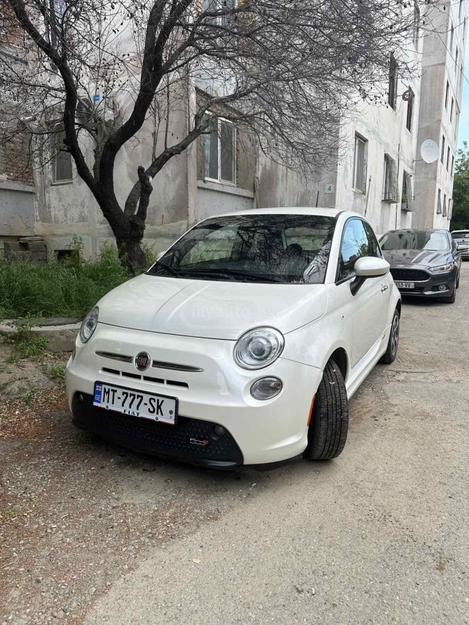 Fiat 500e 2015 — photo 2