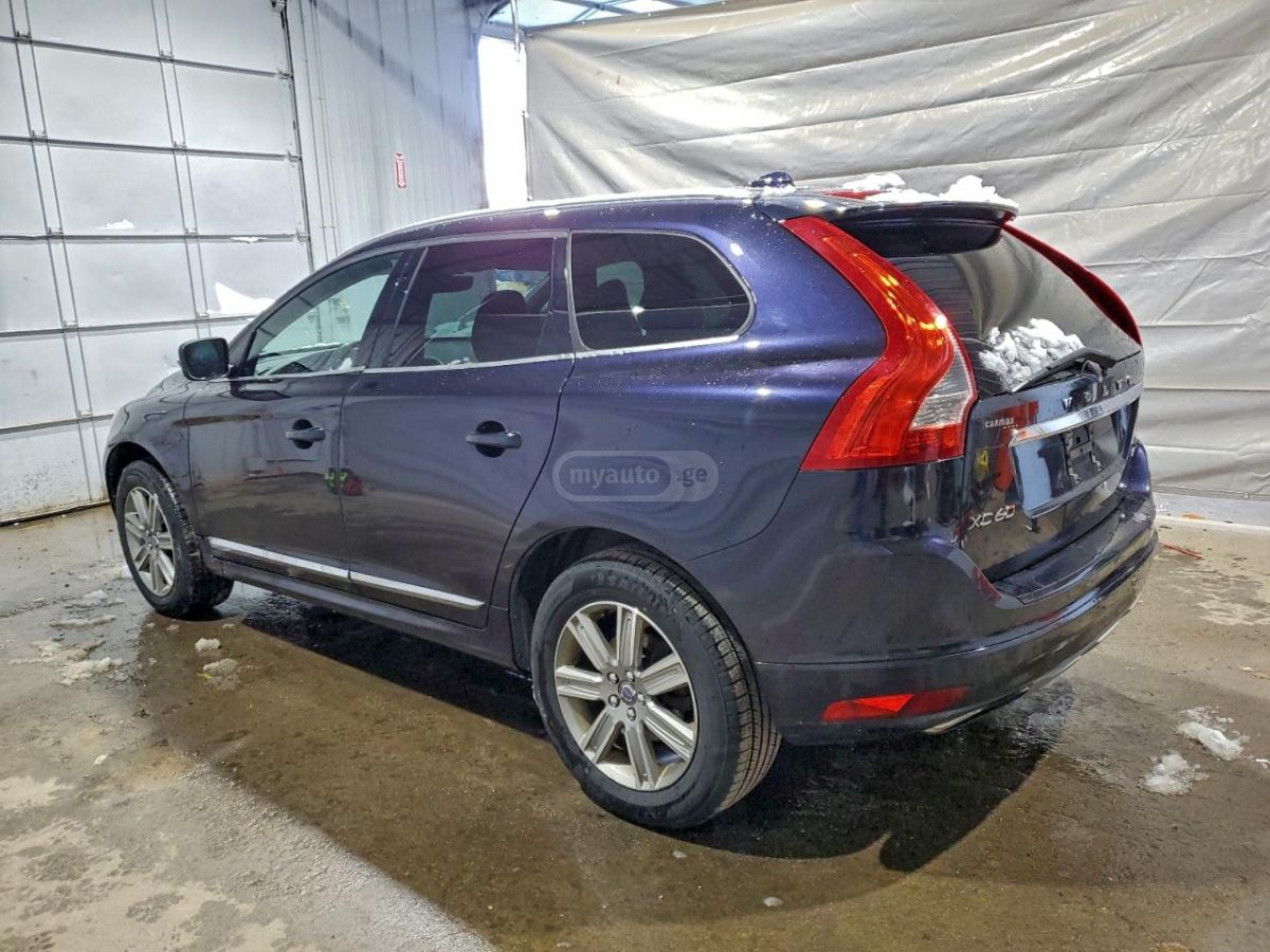 Volvo XC60 2016 — photo 2