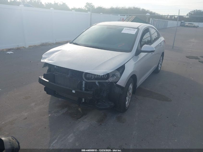 Hyundai Accent 2020 — photo 2