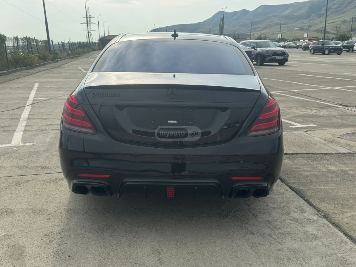 Mercedes-Benz S 550 2015 — photo 2