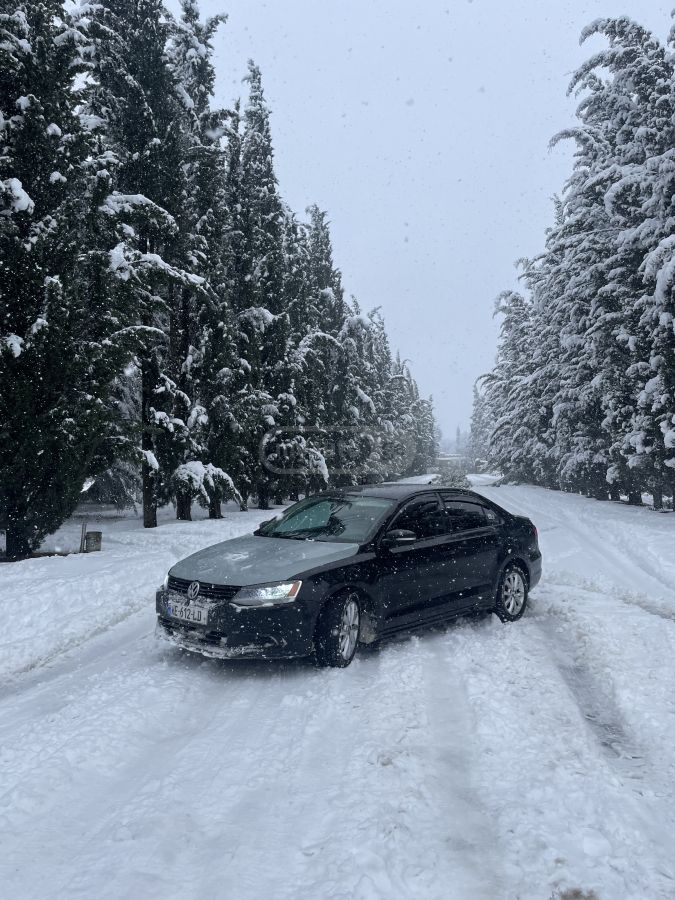 Volkswagen Jetta 2014 — photo 2