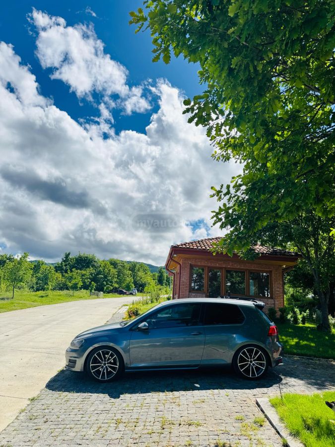 Volkswagen Golf 2014 — photo 2