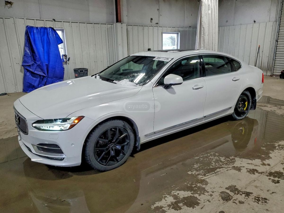Volvo S90