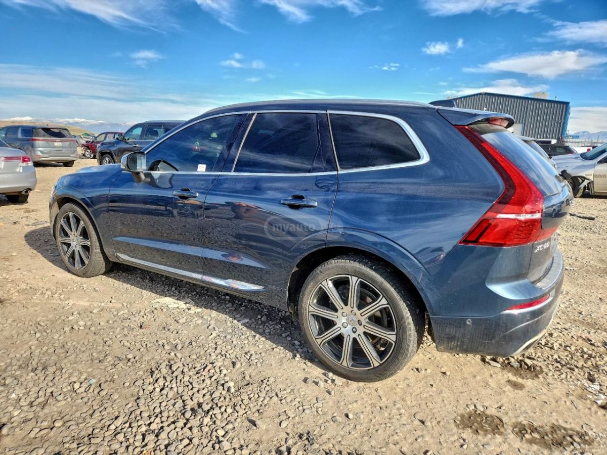 Volvo XC60 2019 — photo 2