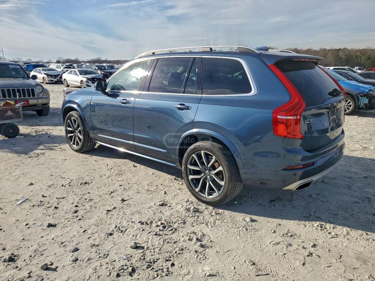 Volvo XC90 2019 — photo 2
