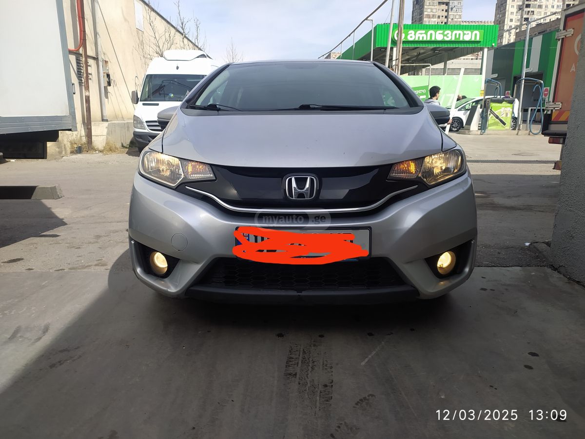Honda FIT 2014 — photo 2