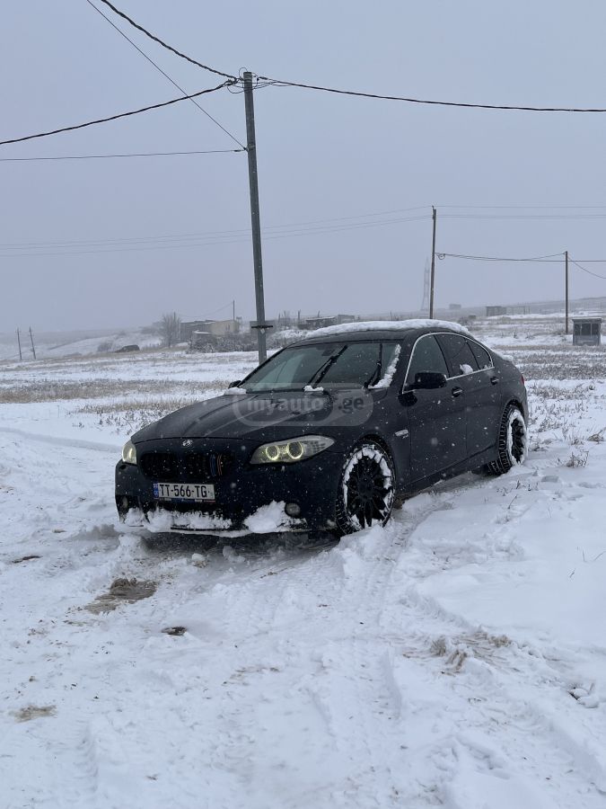 BMW 535 2013 — photo 2
