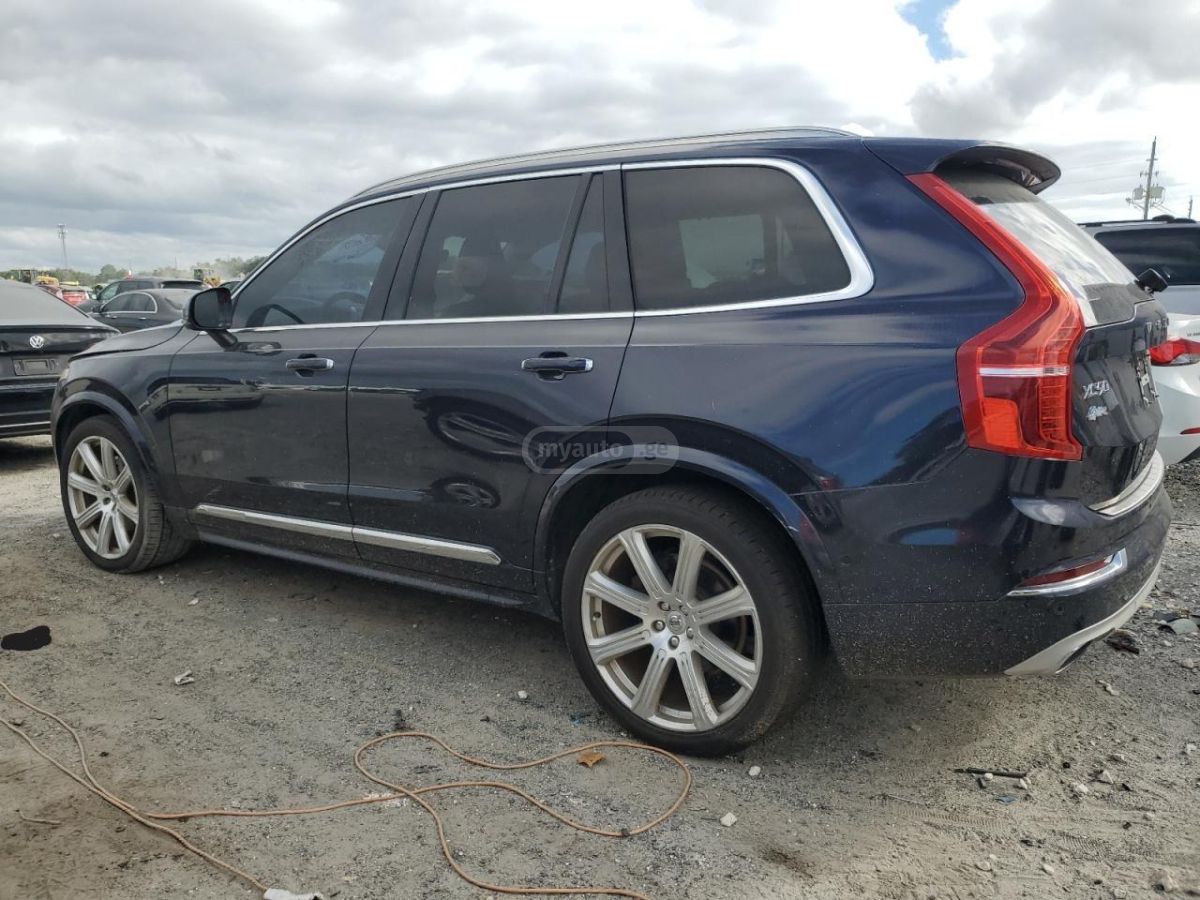 Volvo XC90 2016 — photo 2