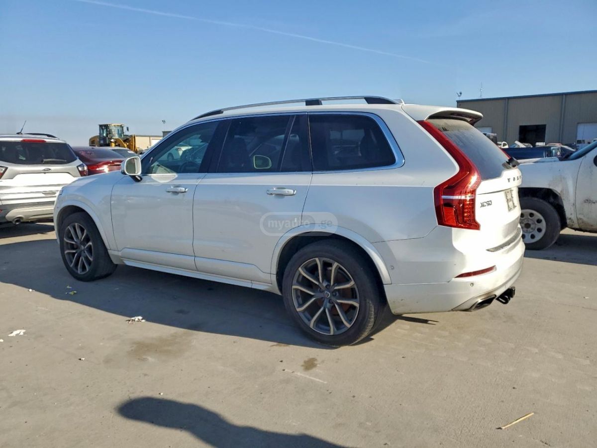 Volvo XC90 2016 — photo 2