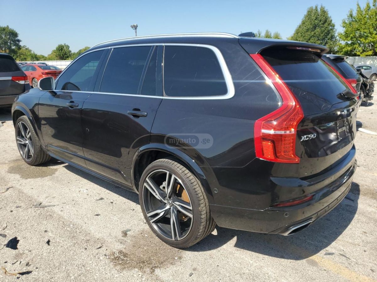 Volvo XC90 2019 — photo 2