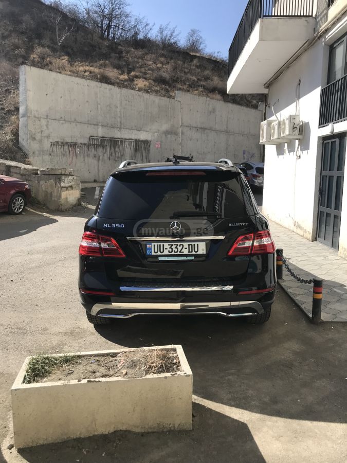 Mercedes-Benz ML 350 2012 — photo 2