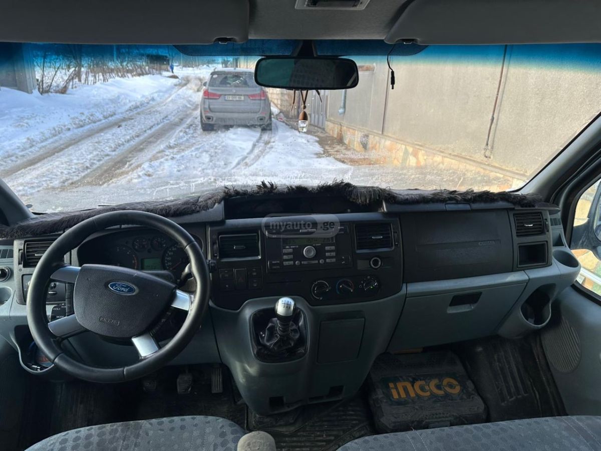 Ford Transit 2008 — photo 2