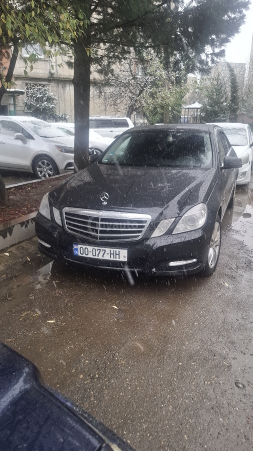 Mercedes-Benz E 350