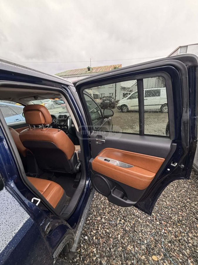 Jeep Compass 2015 — photo 2